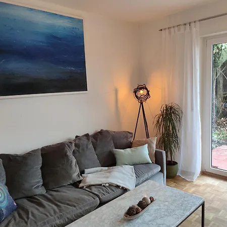 Seereif Im Erdgeschoss Und Seeklein Im Souterrain Apartment