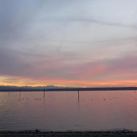 Seereif Im Erdgeschoss Und Seeklein Im Souterrain Apartment